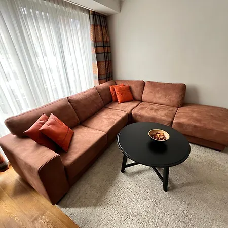 Spacious 2 Bedroom App In The Center With Balcony Appartement