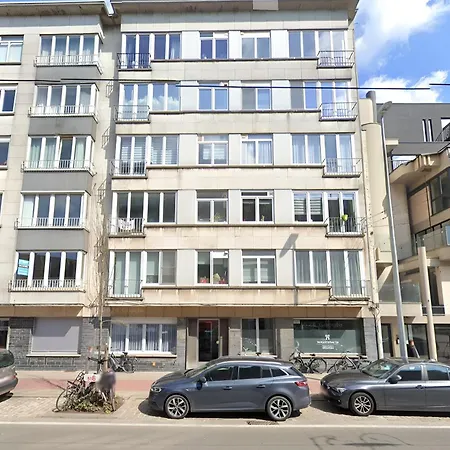 アパート Spacious 2 Bedroom App In The Center With Balcony ヘント