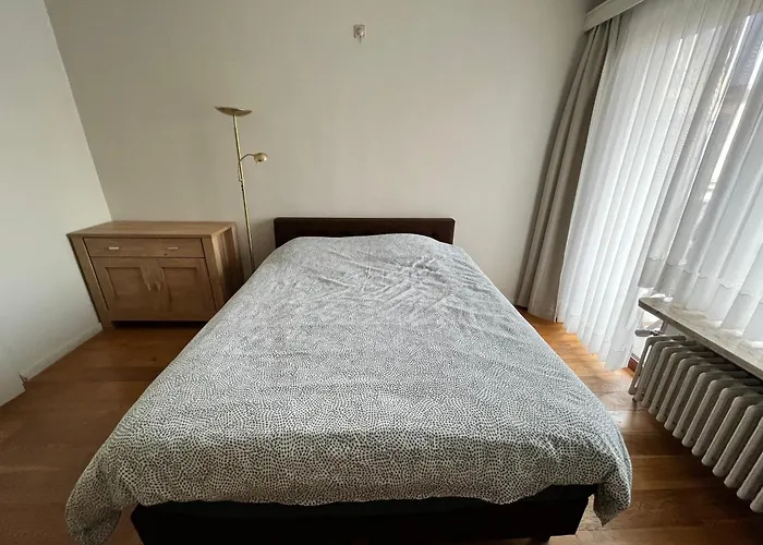 Spacious 2 Bedroom App In The Center With Balcony * Γάνδη